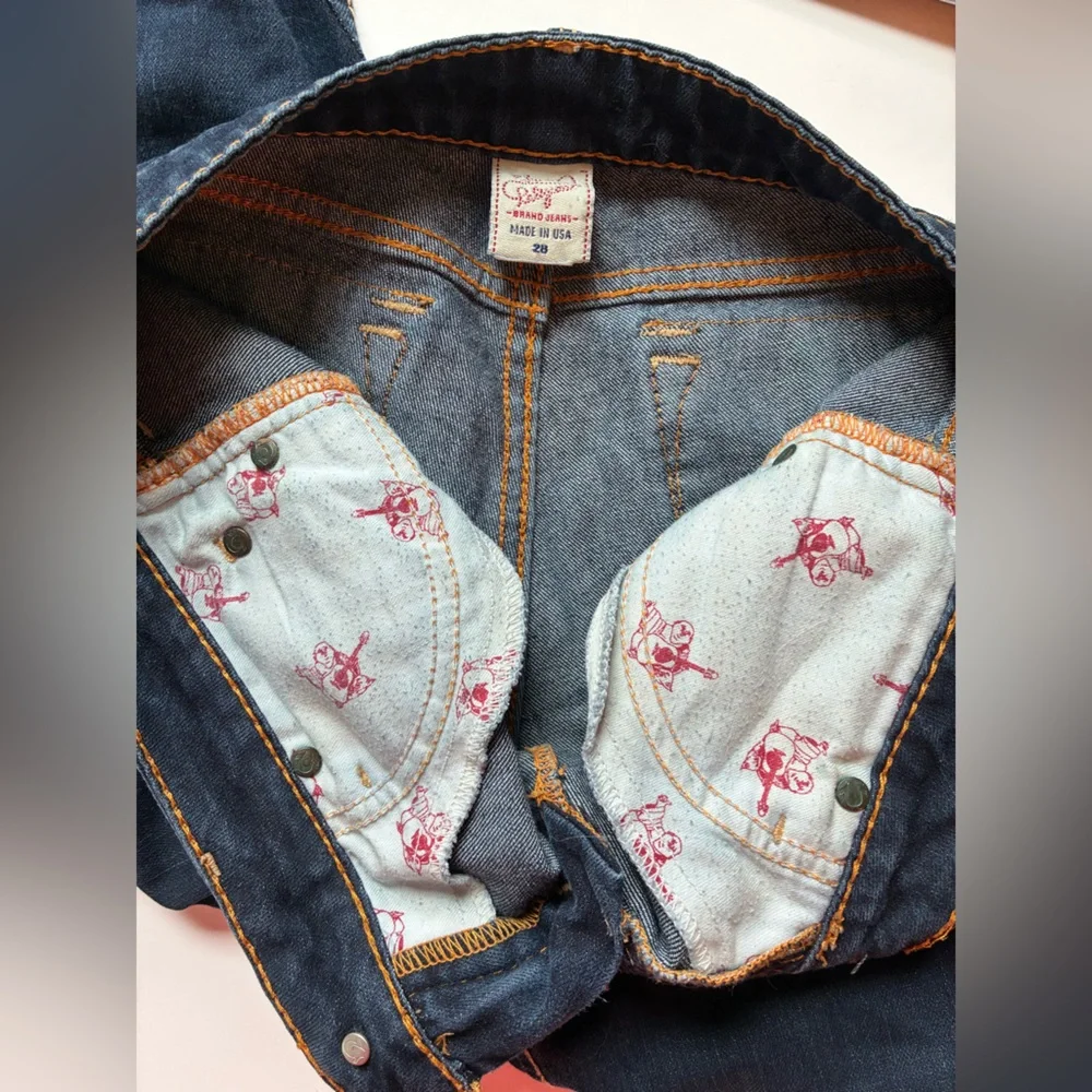 TRUE RELIGION BECCA Mid-Rise Dark Wash Peak Spot Flared Bootcut Jeans - Size 28 - Picture 14 of 15
